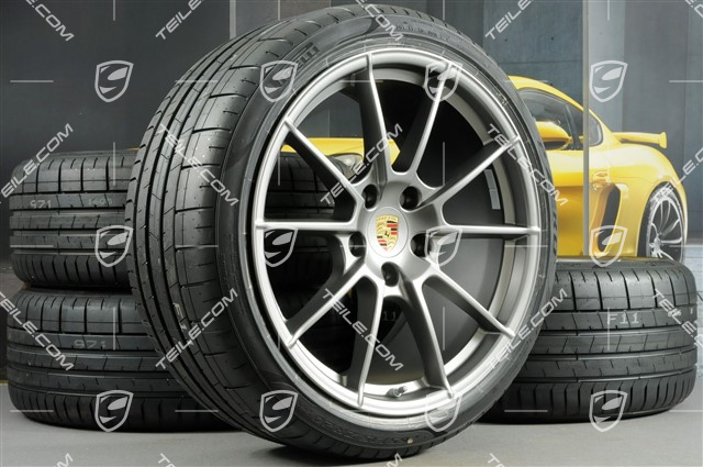 20-inch Boxster Spyder summer wheel set, rims 8,5J x 20 ET57 + 10,5J x 20 ET47, Pirelli summer tyres 235/35 ZR20 + 265/35 ZR20