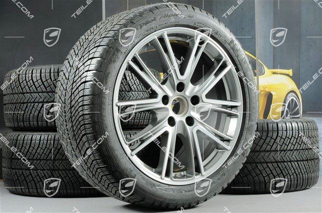 20" Winterräder Satz "Exclusive Design", Felgen 9,5 J x 20 ET71 + 10,5 J x 20 ET71 + Michelin Pilot Alpin 4 Winterreifen 275/40 R20 + 315/35 R20, Platinsilber
