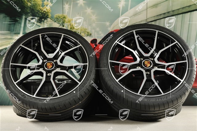21" Koła letnie RS Spyder Design, felgi 9,5J x 21 ET60 + 11,5J x 21 ET66 + opony letnie Goodyear 265/35 R21 + 305/30 R21, czarny wysoki połysk