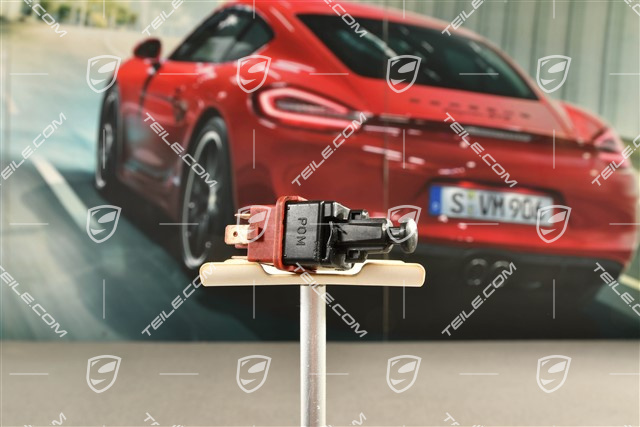 Clutch pedal switch
