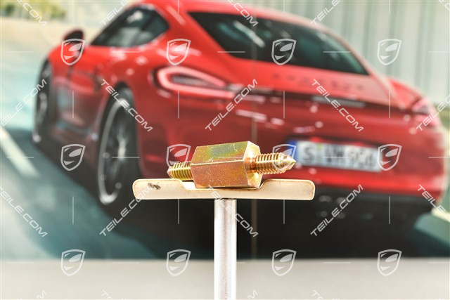 Distanzbolzen