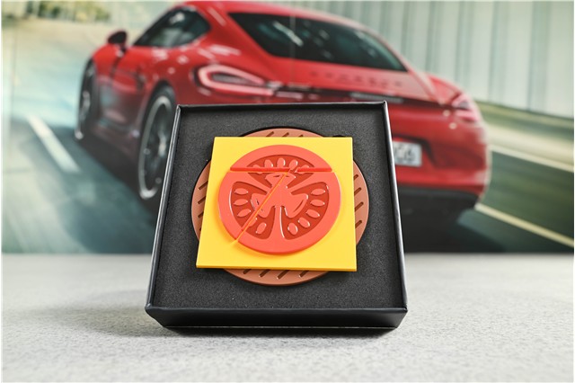 Type7 – Burger „Grill Badge” / plakietka na kratkę maski silnika