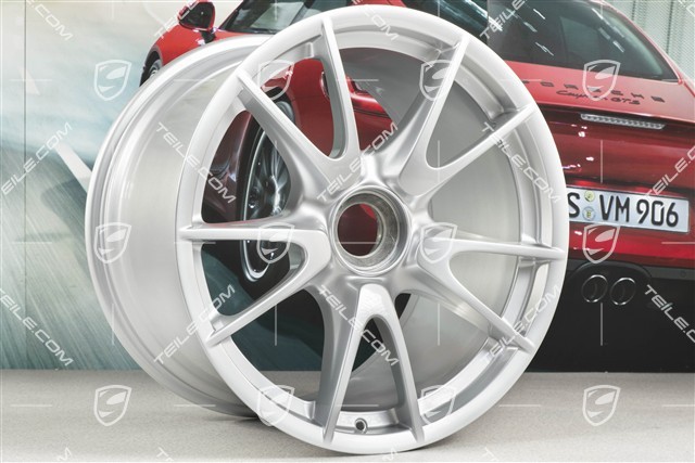 19-inch GT3 wheel, central locking, 12J x 19 ET63, silver