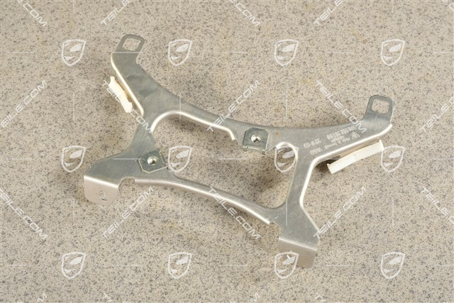 Dashboard trim lower support