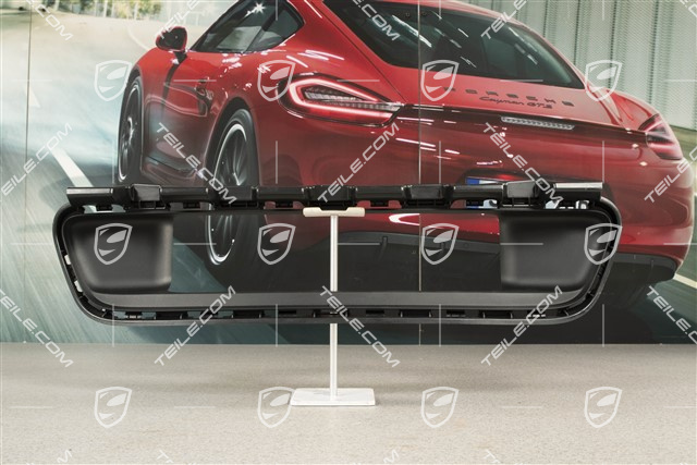 Front bumper Air guide inlet / duct / cover centre