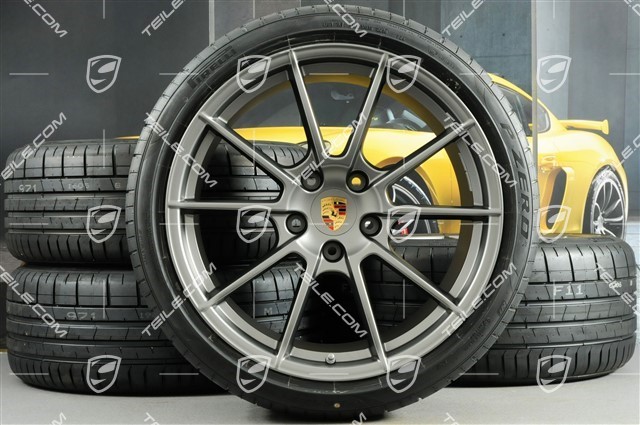 20" Boxster Spyder Sommerräder Satz, Felgen 8,5J x 20 ET57 + 10,5J x 20 ET47 + NEUE Pirelli Sommerreifen 235/35 ZR20 + 265/35 ZR20