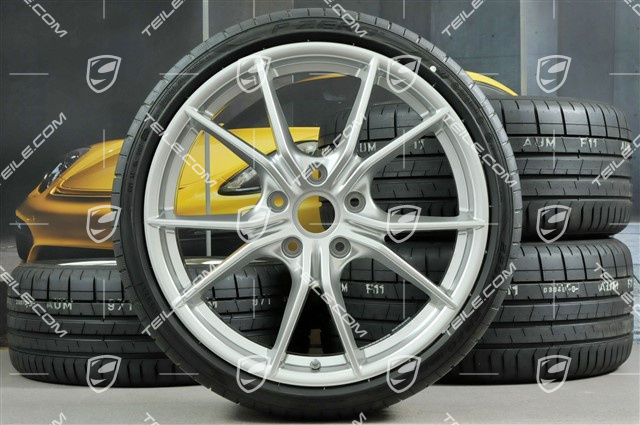 20" Carrera S summer wheels set, rims 8J x 20 ET57 + 10J x 20 ET45, Pirelli summer tires 235/35 ZR20 + 265/35 ZR20, silver, with TPMS