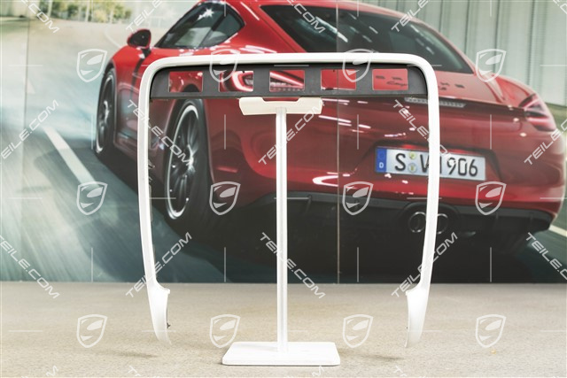 Osłona konsoli środkowej, podgrzewane fotele, satynowe aluminium