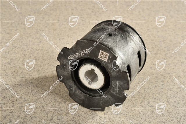Rear axle drive / differential mounting, L=R