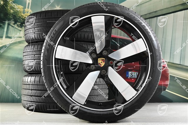 22" "Macan Sport" Sommerräder Satz, Felgen 9J x 22 ET29 + 11J x 22 ET47, Goodyear Sommerreifen 255/40 R 22 + 295/35 R 22, in Schwarz Hochglanz
