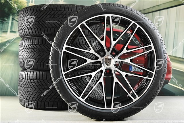 22-inch Macan RS Spyder Design winter wheel set, rims 9J x 22 ET29 + 11J x 22 ET47 + Pirelli winter tyres 255/40 R22 + 295/35 R22, black high gloss
