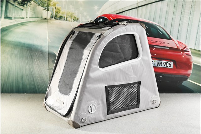Porsche Luggage compartment box for dogs up 18 kg