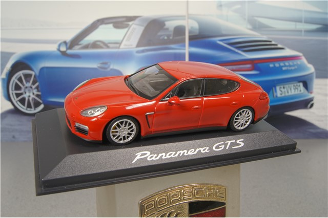 Porsche Panamera GTS, Facelift 2013, 1:43