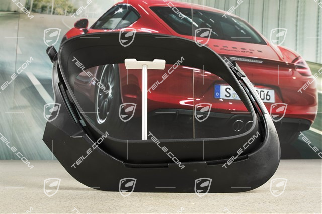 Cover exhaust pipe, R