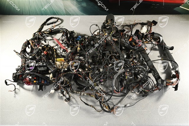Electrical system of a 2002 996 Cabrio
