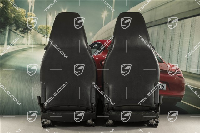 Tapicerki z napisem Porsche, podgrzewane fotele sportowe