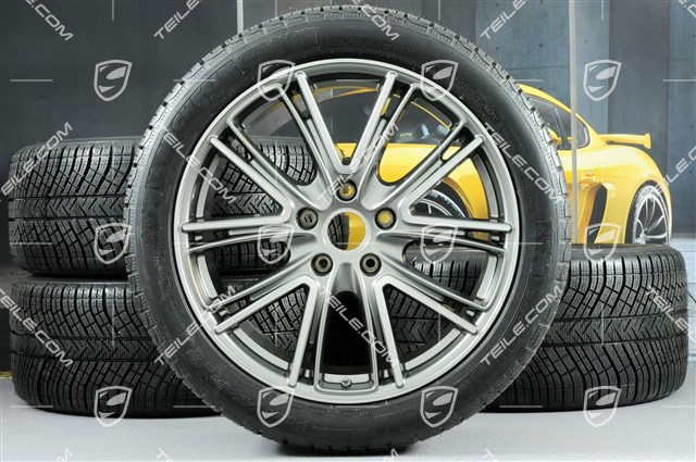 20" Koła zimowe, komplet "Exclusive Design", felgi 9,5 J x 20 ET71 + 10,5 J x 20 ET71 + opony zimowe Michelin Pilot Alpin 4 275/40 R20 + 315/35 R20, srebrna platyna