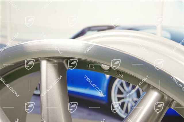 19-inch "Carrera Sport" wheel, 8,5J x 19 ET55