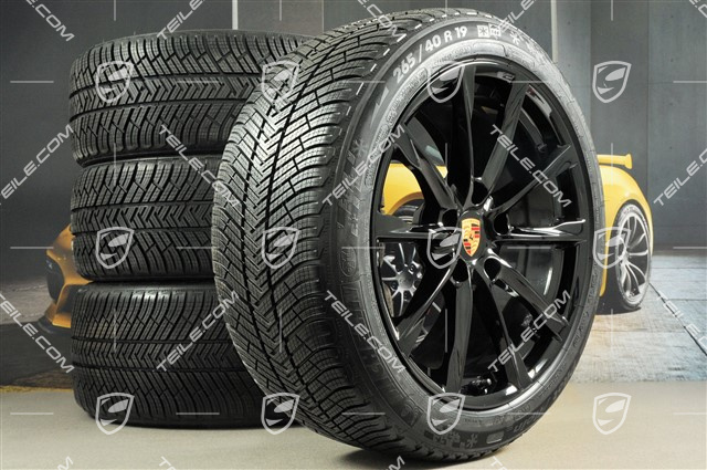 19" Boxster S Winterräder Satz, Felgen 8J x 19 ET57 + 10J x 19 ET45, Michelin Pilot Alpin 4 Winterreifen 235/40 R19 + 265/40 R19, in Schwarz Hochglanz