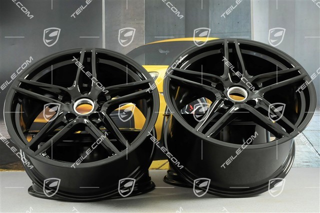 19" Carrera VI Felgensatz, 8,5J x 19 ET50 + 11J x 19 ET77, für Winterbetrieb, schwarz hochglanz
