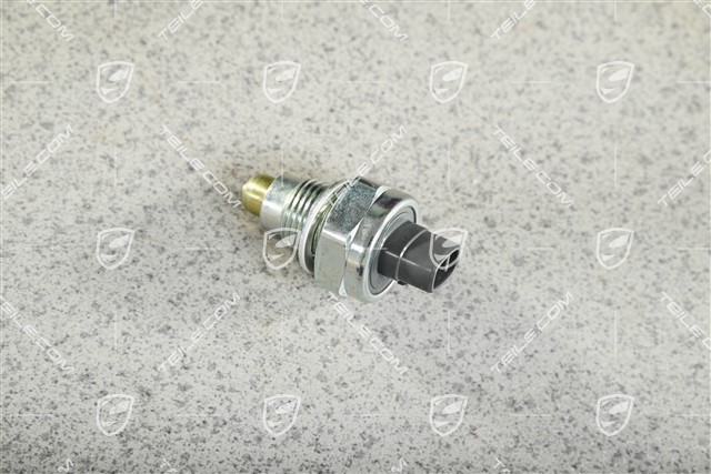 back-up / reverse light switch