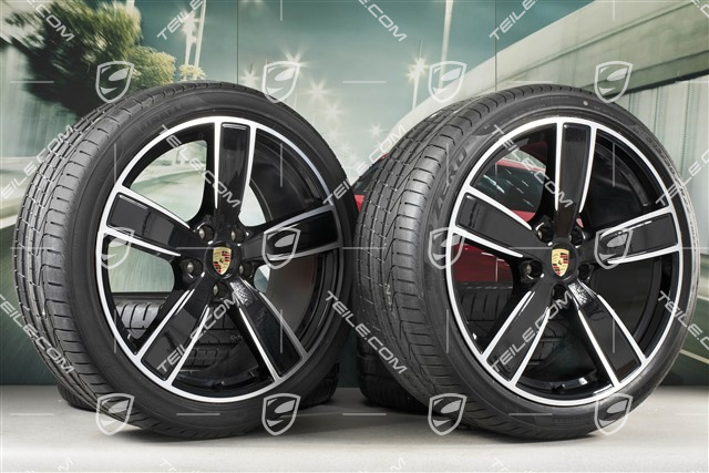 22-inch Cayenne Coupé Summer wheel set Sport Classic, wheel rims 10J x 22 ET48 + 11,5J x 22 ET52 + NEW Pirelli summer tyres 285/35 R22 + 315/30 R22, with TPMS, black high gloss