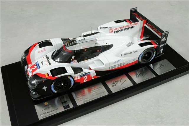 Porsche 919 Hybrid Le Mans Sieger 2017 #2, 1:18, Limited Edition, rarity: error in signatures