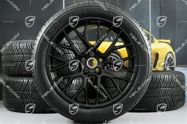 20" Winterräder Satz RS SPYDER, Felgen 9J x 20 ET26 + 10J x 20 ET19 + Michelin Latitude Alpin 2 Winterreifen 265/45 R20 + 295/40 R20, lackiert in Schwarz (seidenglanz), mit RDK-Sensoren