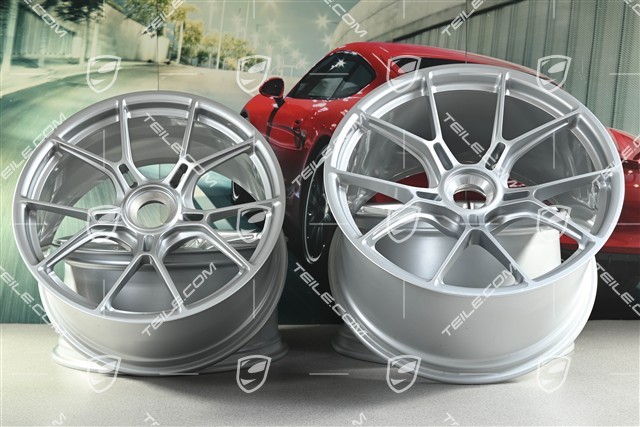 20+21 -inch GT3 wheel rim set, 9,5J x 20 ET46 + 12J x 21 ET45, brilliant silver