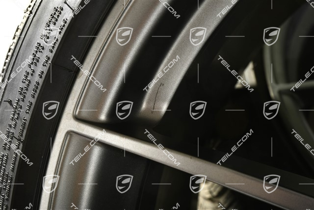 20"+21" koła zimowe Turbo S, komplet, felgi montowane centralnie 8,5J x 20 ET40 + 11J x 21 ET66 + opony zimowe Michelin 245/35 R20 + 305/30 R21, platinum satynowy półmat