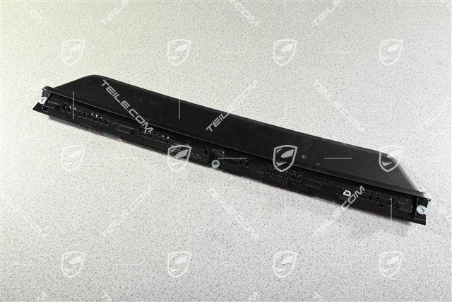 Additional brake light, boot lid / trunk