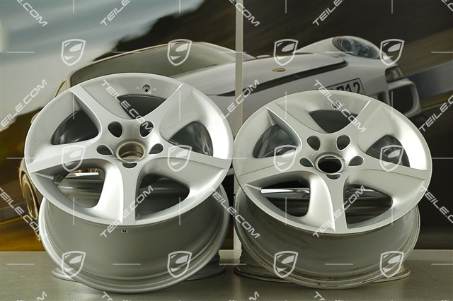 18-inch SportTechno wheel set, 8J x 18 ET50 + 10J x 18 ET47