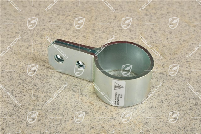 Retaining bracket for front stabiliser / sway bar bushing