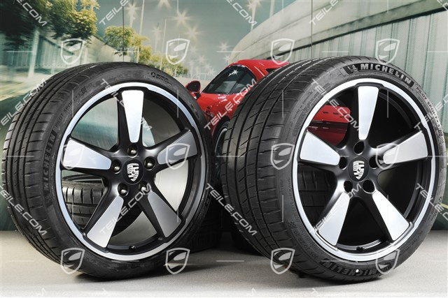 20" Sommerräder Satz Sport Classic "50 Jahre 911", 9J x 20 ET51 + 11,5J x 20 ET48, Michelin Pilot Sport 4S Sommerreifen 245/35 R20 + 305/30 R20, in Schwarz