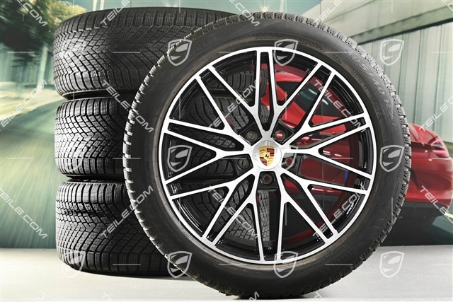 21" Winterräder RS Spyder Design Satz, Felgen 9,5J x 21 ET46 + 11,0J x 21 ET58 + Winterreifen Pirelli 285/45 R21 + 305/40 R21, mit Reifendruckkontrollsystem, schwarz hochglänzend, Bj./DOT 2024, 6-7mm