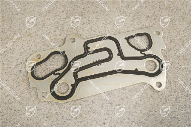 PDK, Gasket under the Gerabox oil pump heat exchanger