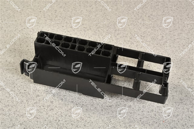 Relay carrier plate / Relay housing bracket, Engine bay