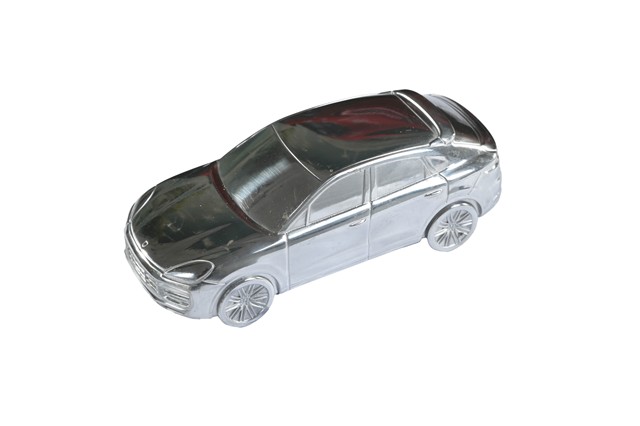 Porsche Cayenne Turbo Coupé - Modellauto / Briefbeschwerer