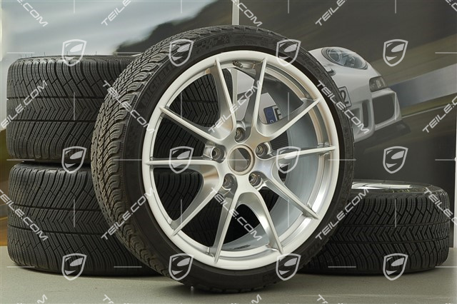 20" Komplet kół zimowych Carrera S (III) , felgi 8,5J x 20 ET51 + 11J x 20 ET52 + opony zimowe Michelin 245/35 ZR20 + 295/30 ZR20 (DOT/rok prod. 2014), bez czujników ciśnienia