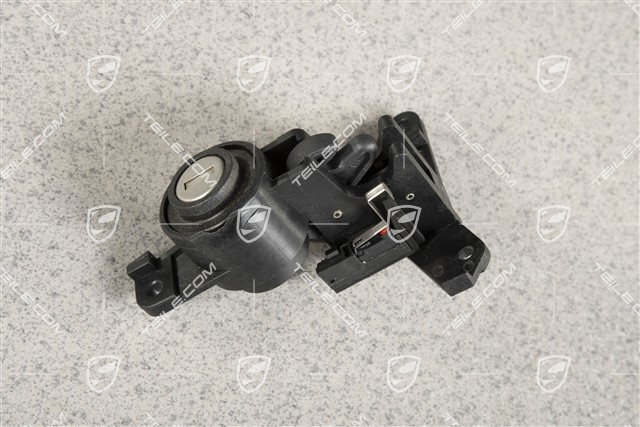 Arm rest lock