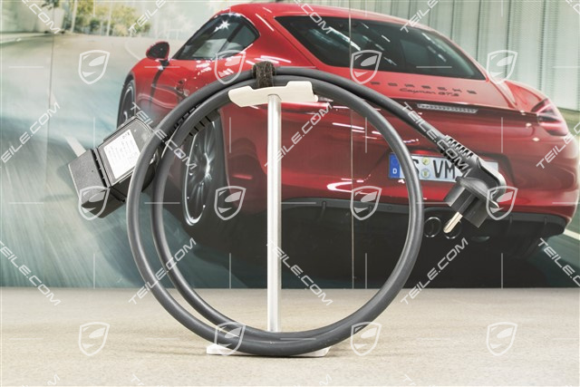 Kabel ładowarki wraz z wtyczką, długość 1600mm, Wtyczka typu E/F, 16A
