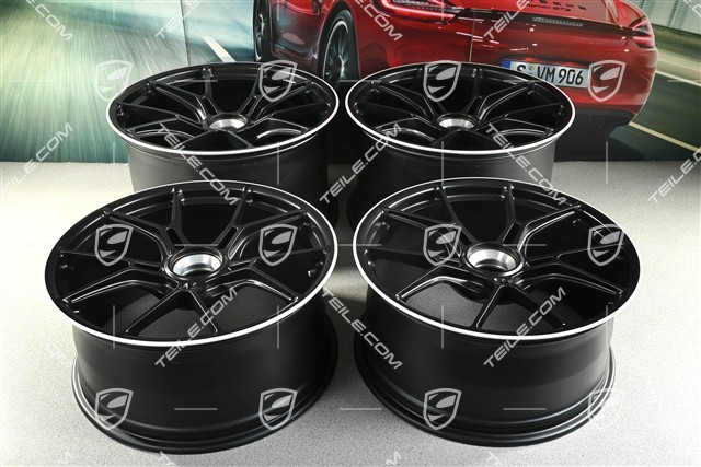 20+21 -inch GT3 wheel rim set, 9,5J x 20 ET46 + 12J x 21 ET45, black satin mat + white rim border