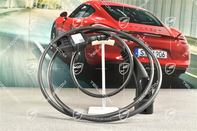 Kabel ładowarki wraz z wtyczką, długość 2,5m, Wtyczka typu 2, 3,6KW