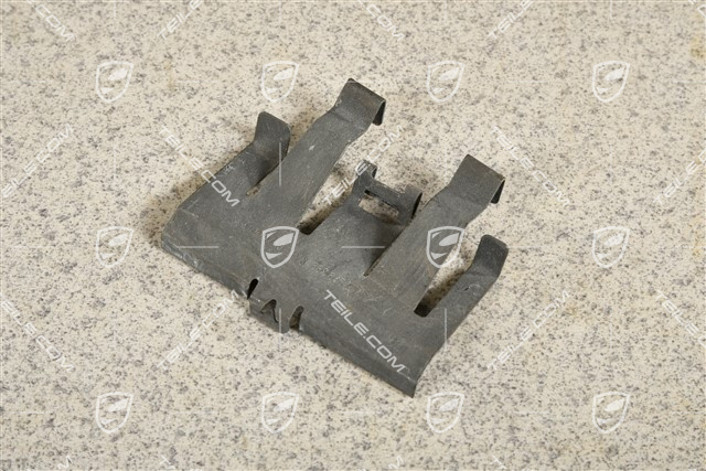 Retaining bracket