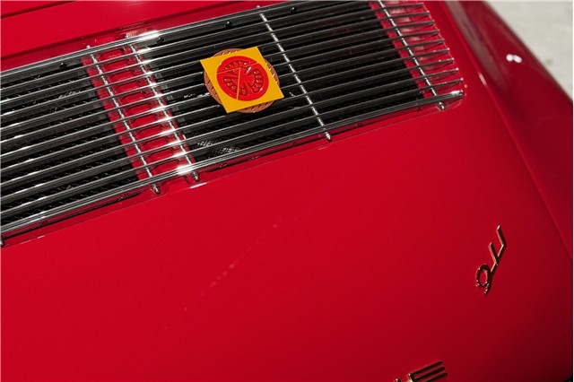 Type7 – Burger „Grill Badge” / plakietka na kratkę maski silnika