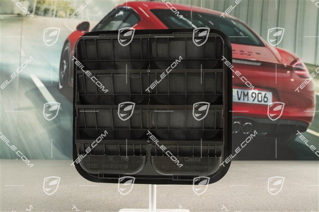 Side panel air vent, L=R