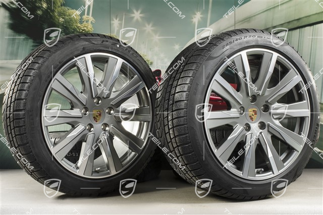 20" Taycan Tequipment Design Winterräder Satz, Felgen 9J x 20 ET54 + 11J x 20 ET60, Pirelli Winterreifen 245/45 R20 + 285/40 R20