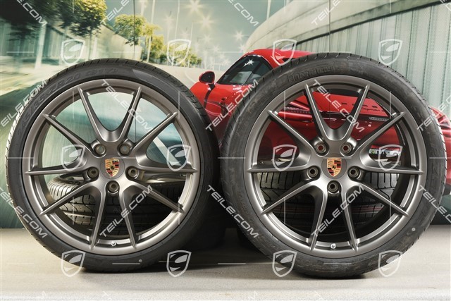 20" Komplet kół letnich Carrera S III, felgi 8,5J x 20 ET51 + 11J x 20 ET52 + NOWE opony letnie Pirelli 245/35 ZR20 + 305/30 ZR20, bez czujników RDK, platinum satynowy półmat