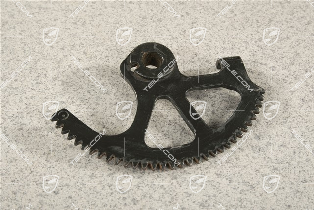 Gear for bonnet spoiler