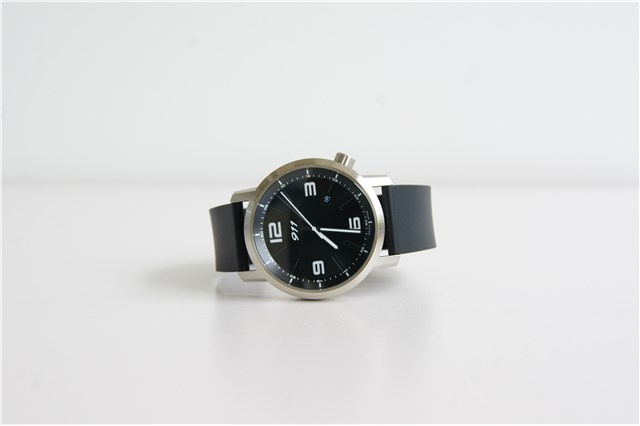 Essential watch 911